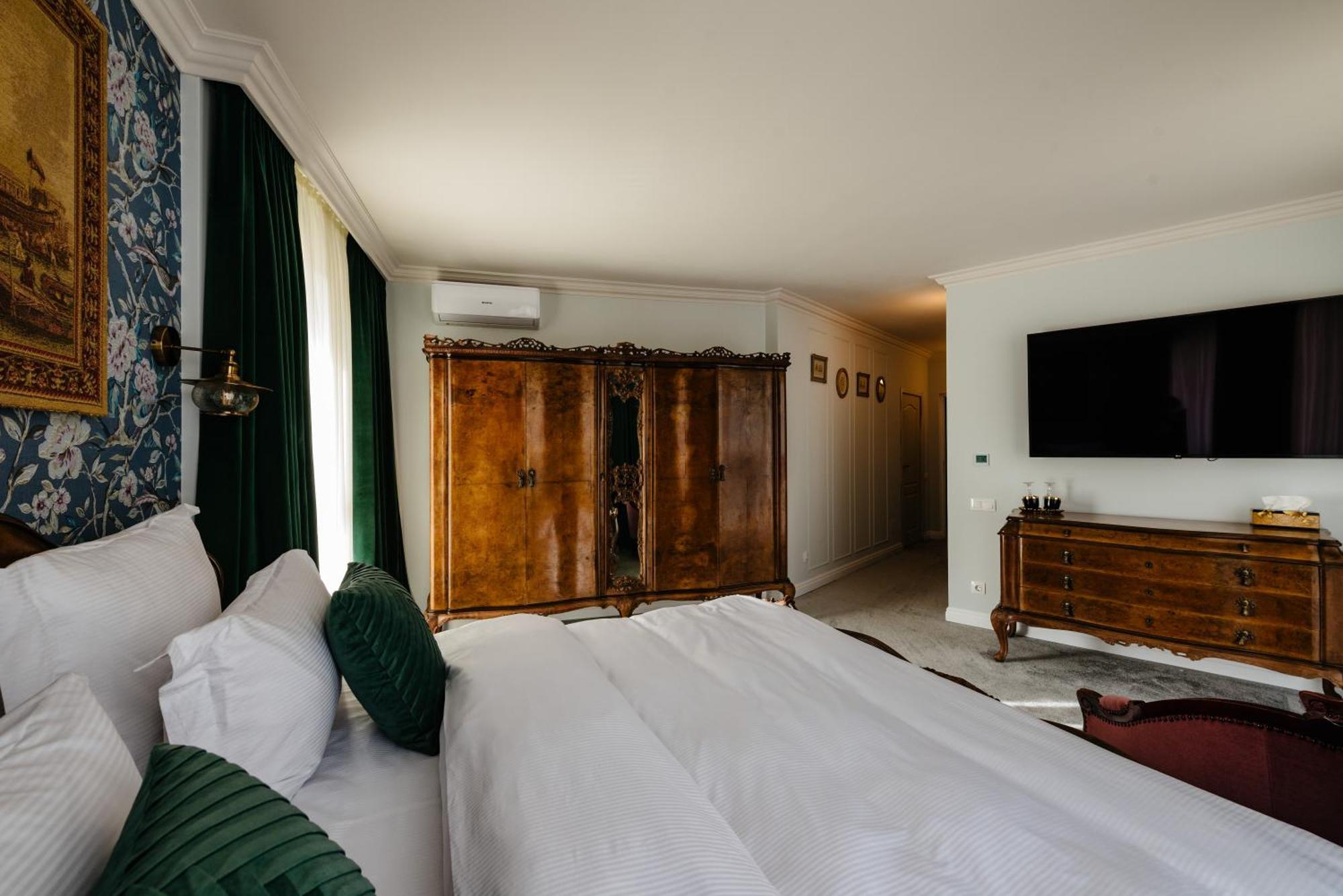 Ateneea Luxury Rooms Клуж-Напока Экстерьер фото